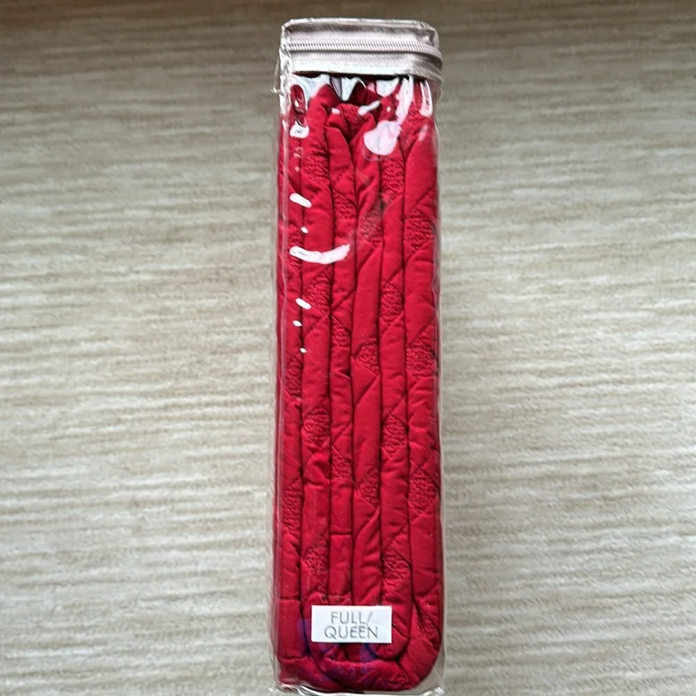 Macy’s Martha Stewart Collection Basket Stitch Quilt Reversible Red Full | Queen